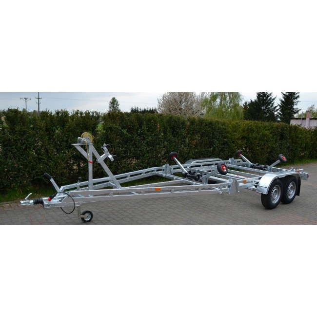 Колесар  6.50 х 2.50 м , 2700кг.
